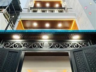 Bán nhà ngay trung tâm quận1, giá 4tỷ960/86,4m2, đường 6m tôn thất tùng cho thuê 35tr, gần bv từ dũ