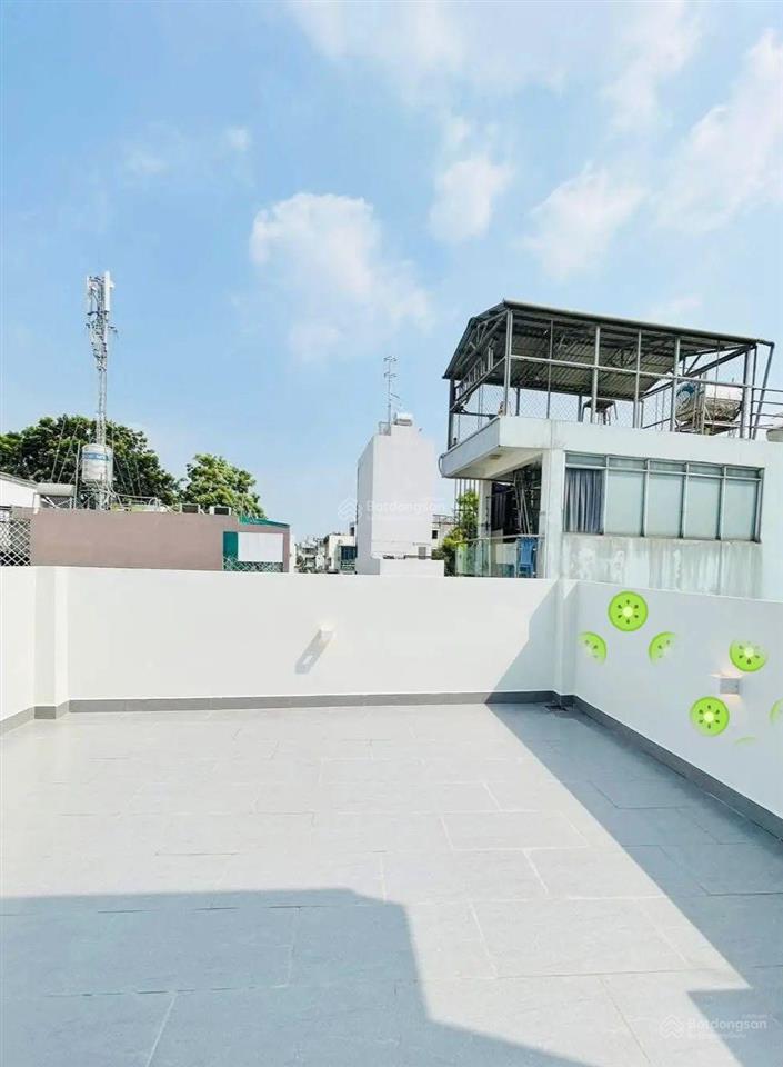 Đi úc bán nhà giá 3tỷ680/72,8m2, đường oto lê hồng phong  quận 5, cho thuê 26tr, gần chợ bàu sen