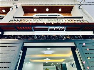 Giá cực sốc 4tỷ920/85,5m2, đường 6m nguyễn văn thủ q.1, cho thuê 34tr, gần vòng xoay điện biên phủ