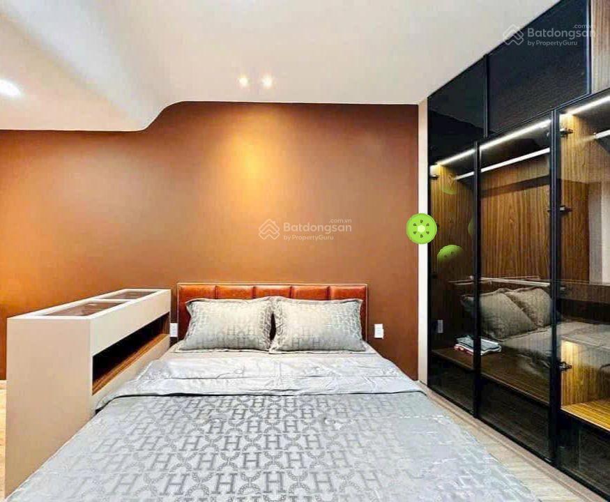 Cô thu bán nhà giá 3tỷ630/78,3m2, đường oto võ văn tần  quận 3, cho thuê 26tr, gần hồ con rùa