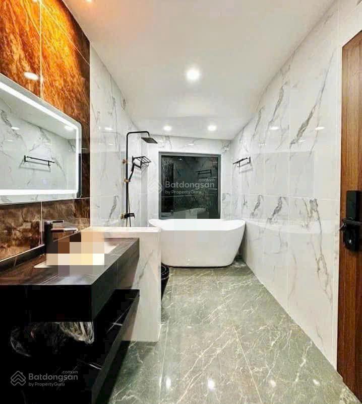 Cô thu bán nhà giá 3tỷ630/78,3m2, đường oto võ văn tần  quận 3, cho thuê 26tr, gần hồ con rùa