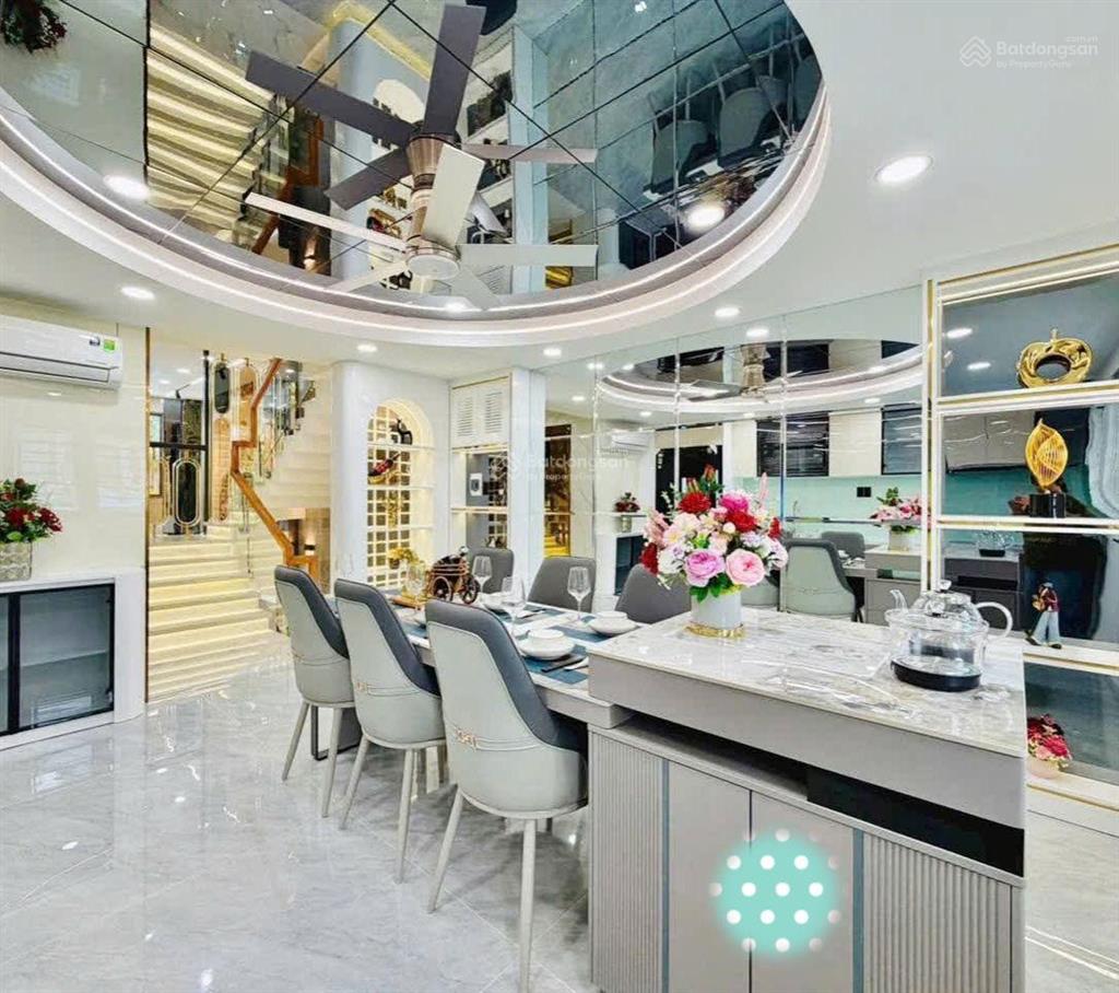 Bán nhà đang cho thuê 24tr, đường ôtô phan văn hân  bình thạnh, giá 4tỷ050/68,8m2 gần cầu thị nghè