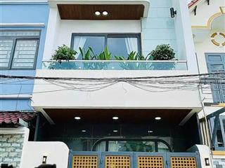 Cô hoa bán nhà đường 5,8m lữ gia  quận 11, giá 3tỷ485/70m2, cho thuê 22tr, gần trường đua phú thọ
