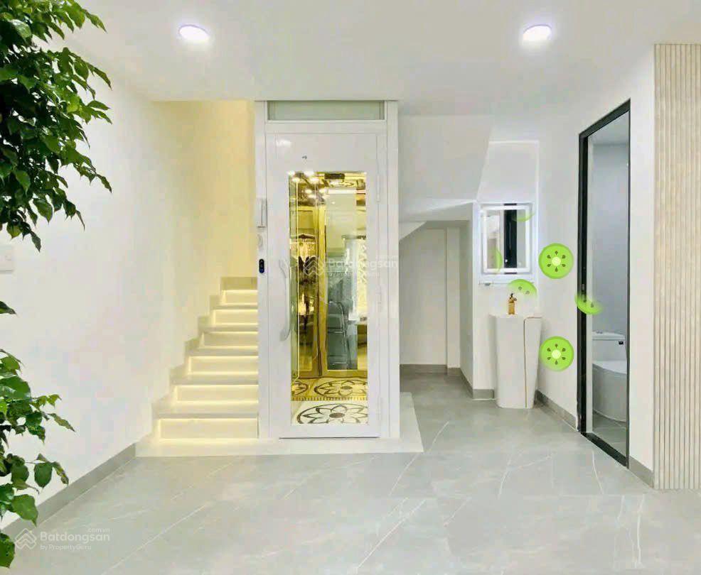 Bán nhà phú nhuận giá 3tỷ480/69,8m2, đường 5,8m hoa sửa, cho thuê 22tr, gần co.opmart rạch miễu