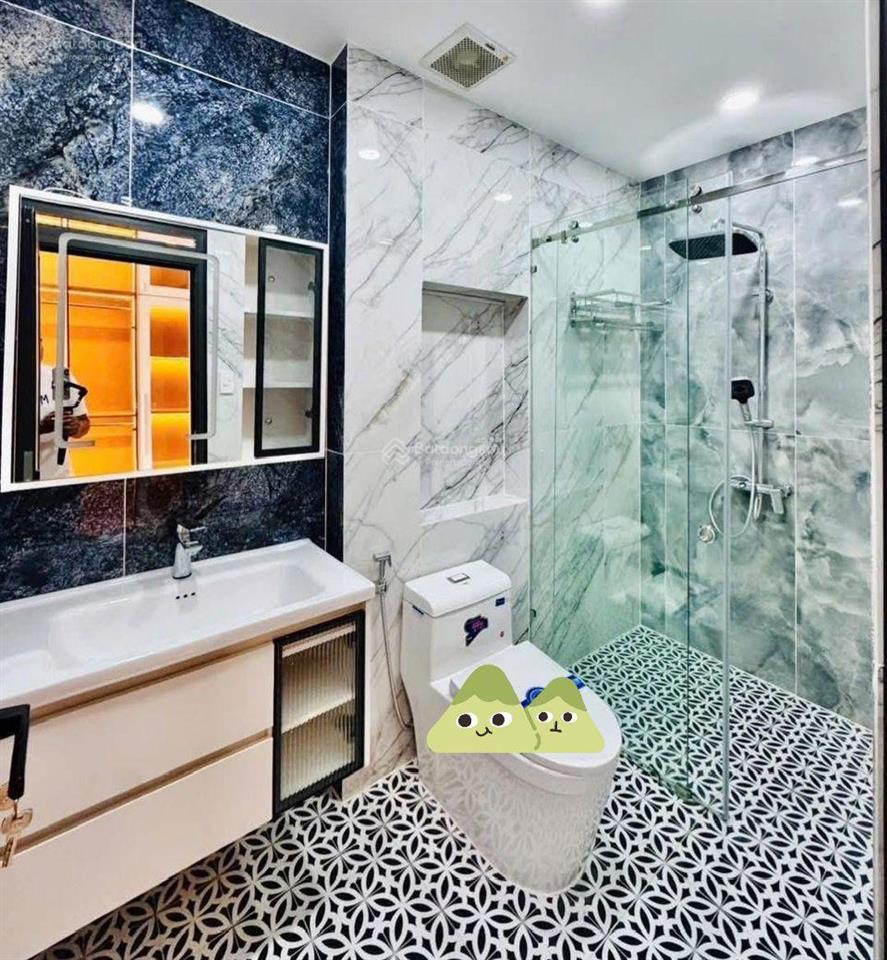 Bán nhà 4tỷ950/87,5m2, đường 6m nguyễn văn thủ  q.1, cho thuê 32tr, gần vòng xoay điện biên phủ