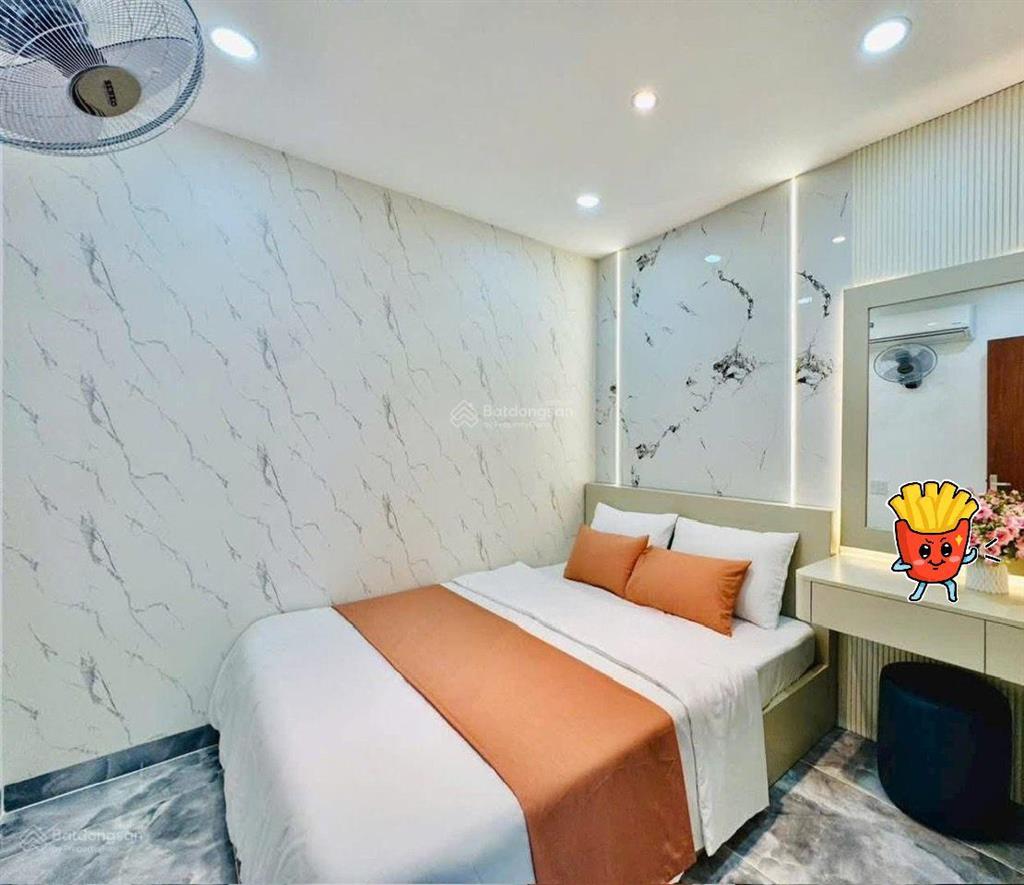 Bán nhà 4tỷ950/87,5m2, đường 6m nguyễn văn thủ  q.1, cho thuê 32tr, gần vòng xoay điện biên phủ