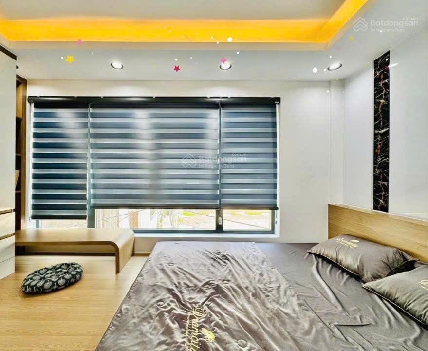 Định cư nước ngoài bán nhà lê qúy đôn  q.3, giá 3tỷ660/78,6m2, cho thuê 24tr, gần dinh độc lập