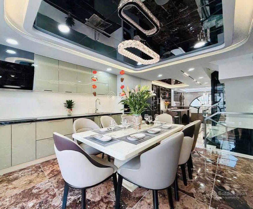 Bán nhà đang cho thuê 36tr, đường oto tôn thất đạm  quận 1, 88,5m2, gần chợ bến thành