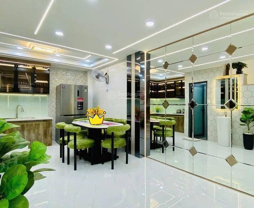 Cô nụ bán nhà đường 6m, ngô thời nhiệm  quận 3, giá 3tỷ720/85,2m2, cho thuê 28tr, gần bv da liễu