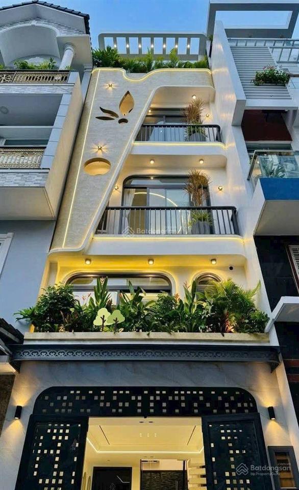Thiếu vốn bán nhà đường oto nguyễn trãi  q.1, 86,2m2, cho thuê 33tr, gần cv 23 tháng 9