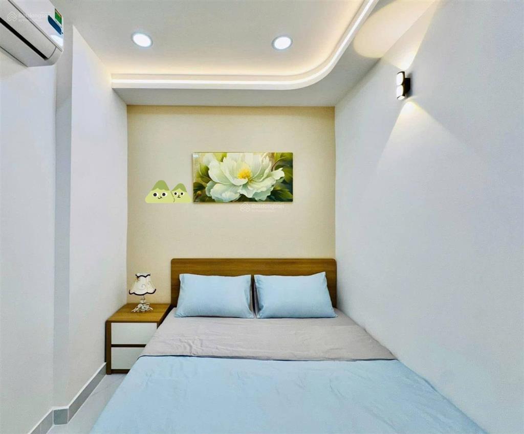 Giảm giá sâu nhà nguyễn bỉnh khiêm  quận 1, 80m2, cho thuê 32tr, gần cầu điện biên phủ