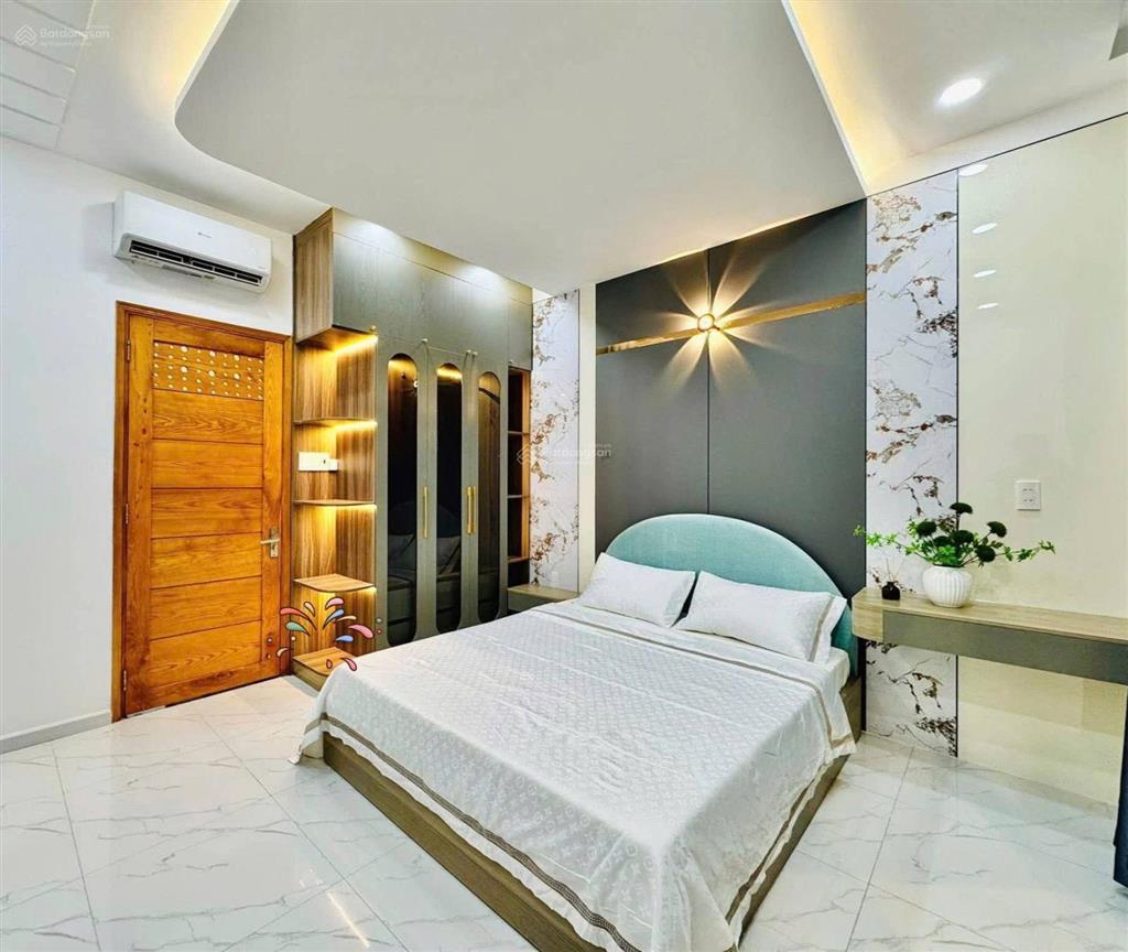 Bán nhà cho thuê 20tr, đường nguyễn trọng tuyển tân bình, giá 3tỷ360/67,5m2, gần cv hoàng văn thụ
