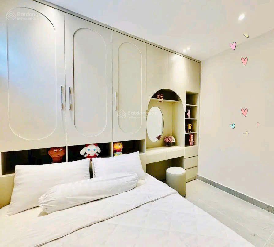 Bán nhà cho thuê 21tr, đường oto trần não  thủ đức, giá 3tỷ250/65m2, gần trường mầm non 19tháng5