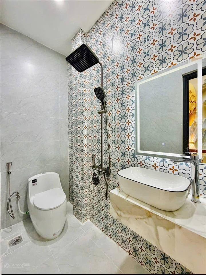 Bán nhà đường oto đặng văn bi thủ đức, giá 2tỷ950/58m2, cho thuê 20tr, gần đại học kiến trúc tphcm