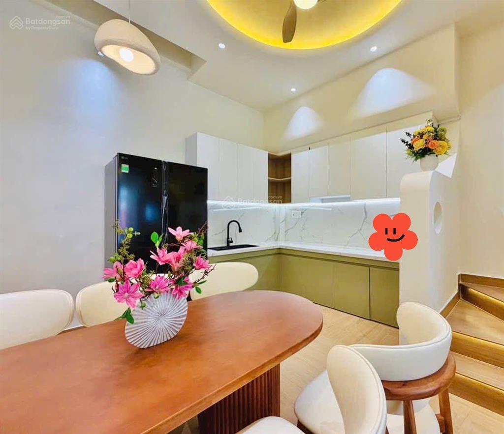 Chính chủ bán nhà đường oto võ văn ngân  thủ đức, giá 2tỷ820/60m2, cho thuê 21tr, gần chợ thủ đức