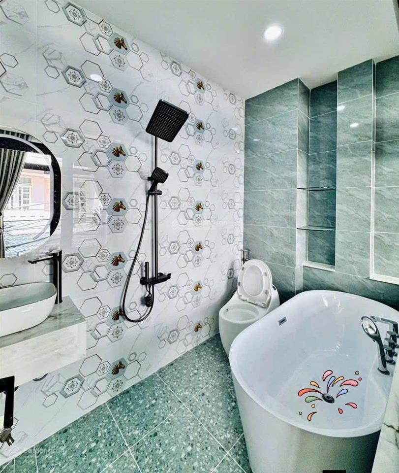 Bán nhà đường oto nguyễn tri phương  q.5, giá 3tỷ620/78m2, cho thuê 26tr, gần bv nguyễn tri phương