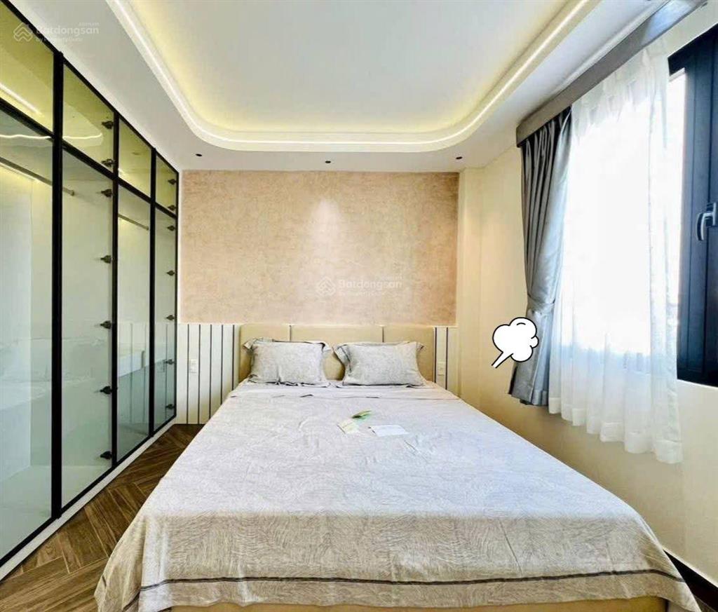 Chủ bán nhà tân bình giá 2tỷ950/54,8m2, đường oto phạm văn hai, cho thuê 18tr, gần chợ phạm văn hai