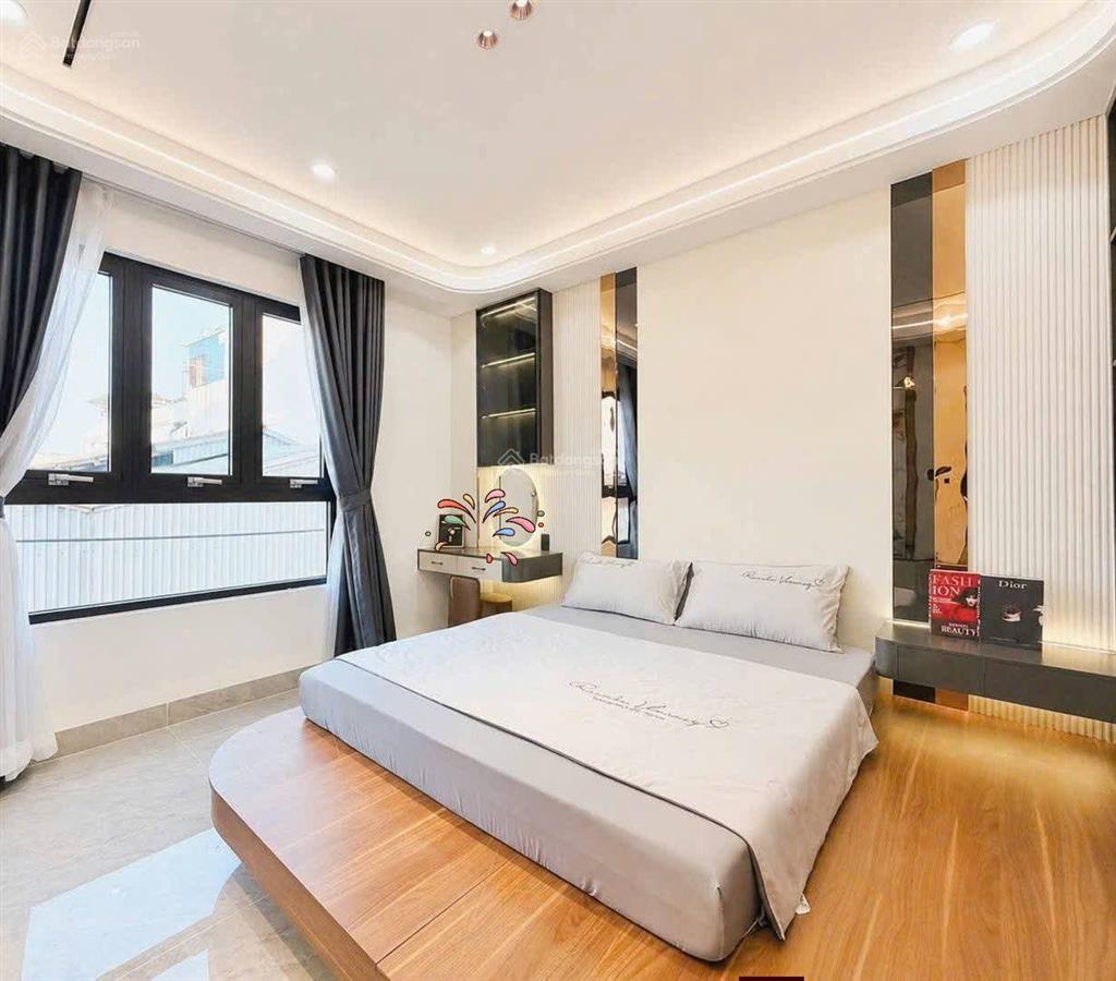 Bán nhà chính chủ 70,7m2, đường trần huy liệu  phú nhuận, cho thuê 24tr, gần bv an sinh