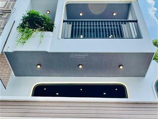 Chú tư bán nhà cho thuê 25tr, đường 6m lê hồng phong  quận 10, giá 3tỷ500/84m2, gần bv nhi đồng 1
