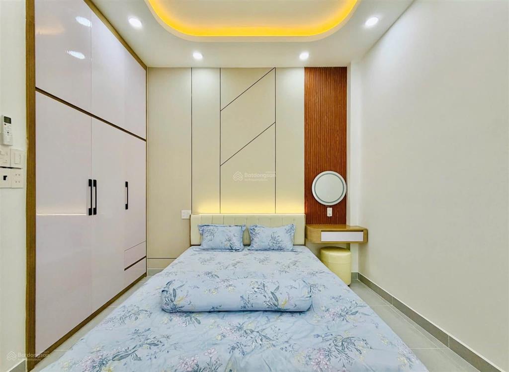 Chính chủ bán nhà 2tỷ750/60m2 đường oto đoàn kết  thủ đức, cho thuê 20tr, gần thpt nguyễn hữu huân