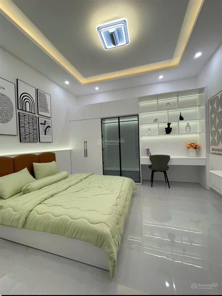 Giảm giá nhà đường 6m nguyễn văn thủ  q. 1, 88,2m2, cho thuê 35tr, gần thcs trần văn ơn