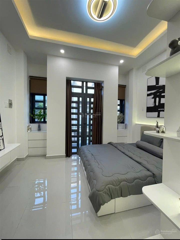 Giảm giá nhà đường 6m nguyễn văn thủ  q. 1, 88,2m2, cho thuê 35tr, gần thcs trần văn ơn