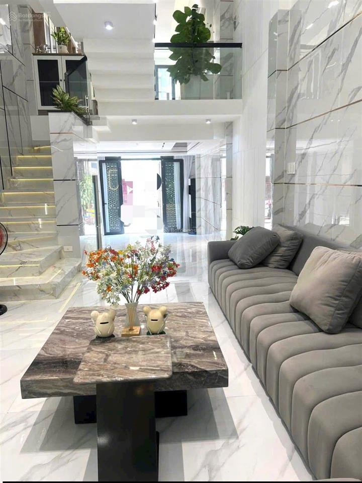 Giảm giá nhà đường 6m nguyễn văn thủ  q. 1, 88,2m2, cho thuê 35tr, gần thcs trần văn ơn