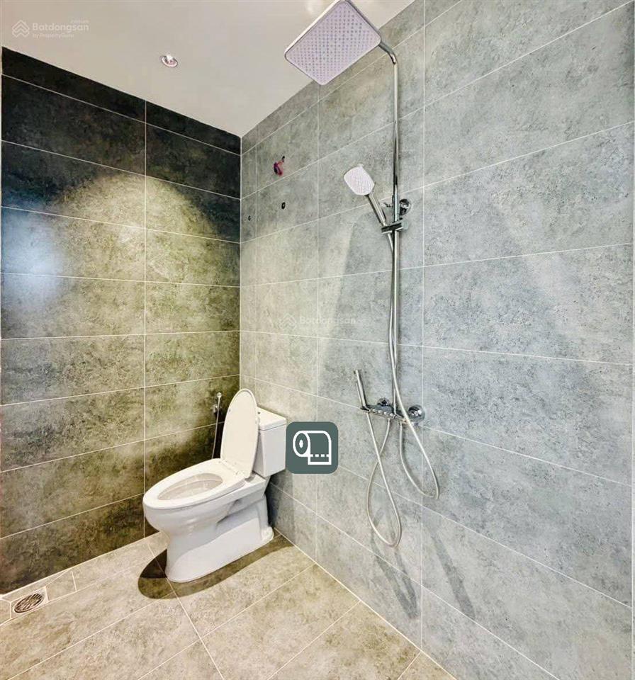 Chú thịnh bán nhà đường oto nguyễn thông  quận 3, 82,2m2, cho thuê 28tr, gần ga sài gòn