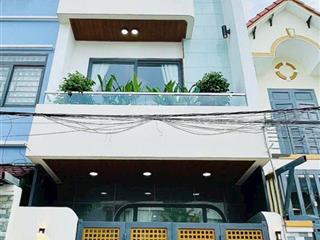 Bán nhà 4 tỷ 820/85,8m, đường 6m nguyễn văn thủ  q.1, cho thuê 32tr, gần vòng xoay điện biên phủ