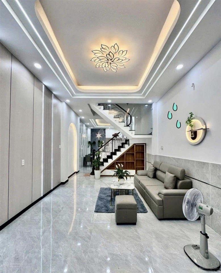 Cô thu bán nhà giá 3,785 tỷ/82m, đường ô tô võ văn tần  quận 3, cho thuê 26tr, gần hồ con rùa