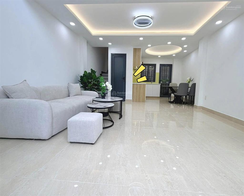 Giảm giá nhà thích quảng đức  phú nhuận, 80,8m2, cho thuê 24tr, gần công viên gia định