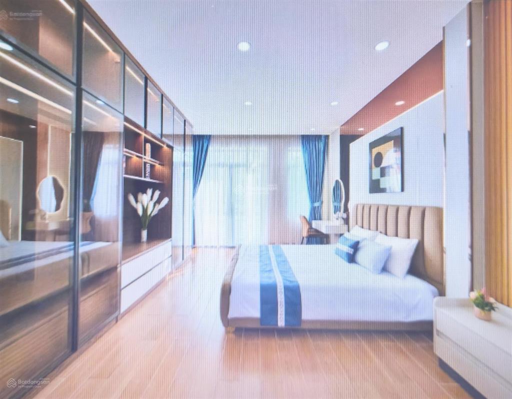 Bán nhà 77,2m2, đường oto cách mạng tháng tám  tân bình, cho thuê 22tr, gần bv thống nhất