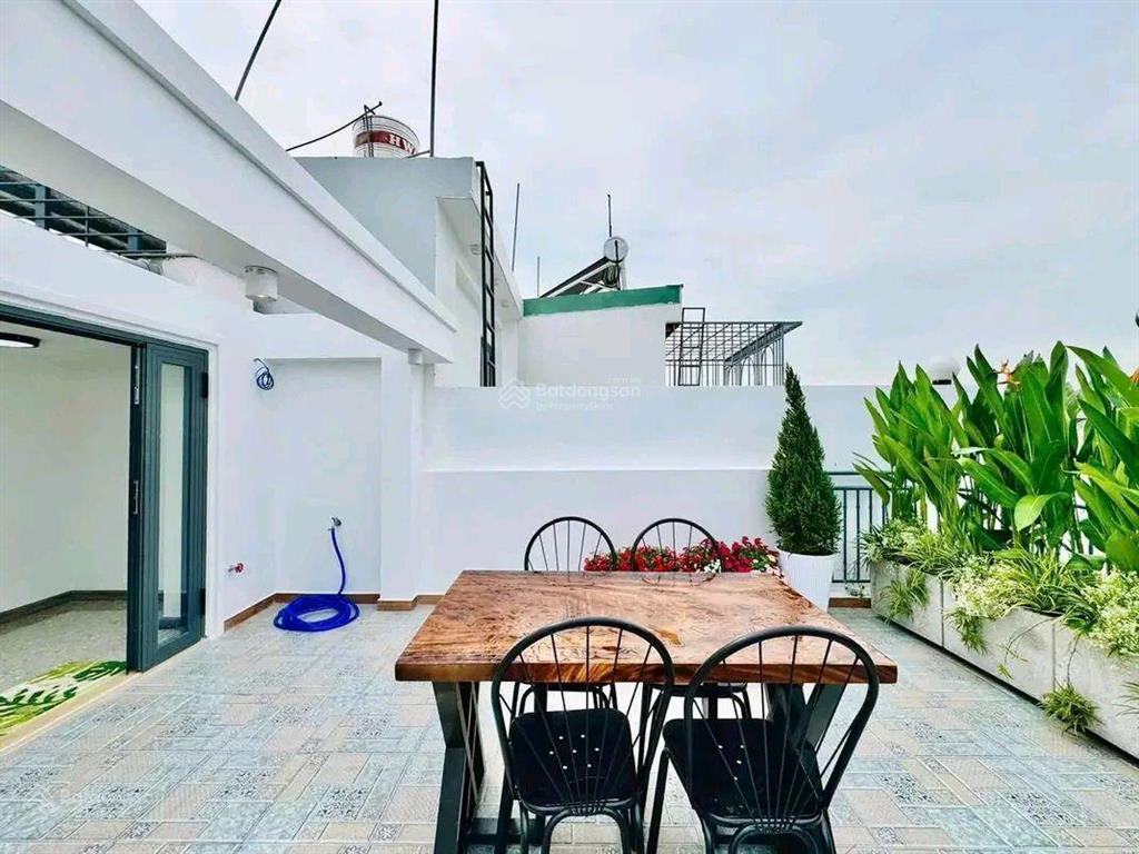 Siêu phẩm quận 5, giá 4tỷ200/76,3m2, đường ôtô trần tuấn khải, đang cho thuê 27tr, gần chợ hoà bình