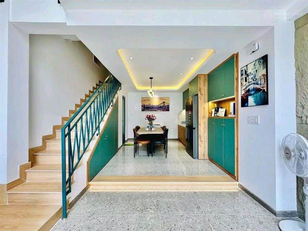 Siêu phẩm quận 5, giá 4tỷ200/76,3m2, đường ôtô trần tuấn khải, đang cho thuê 27tr, gần chợ hoà bình