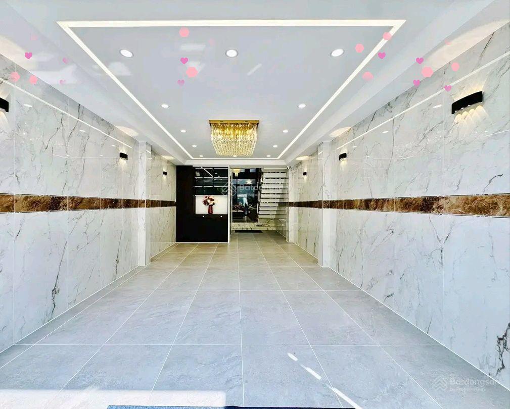 Bán nhà ngay trung tâm quận 1 90,5m2. đường ôtô võ văn kiệt, cho thuê 36tr, gần chợ nga