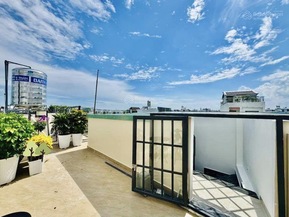 Bán nhà đường 6m nguyễn tất thành  quận 4, giá 3tỷ350/76m2, cho thuê 23tr, gần cầu khánh hội