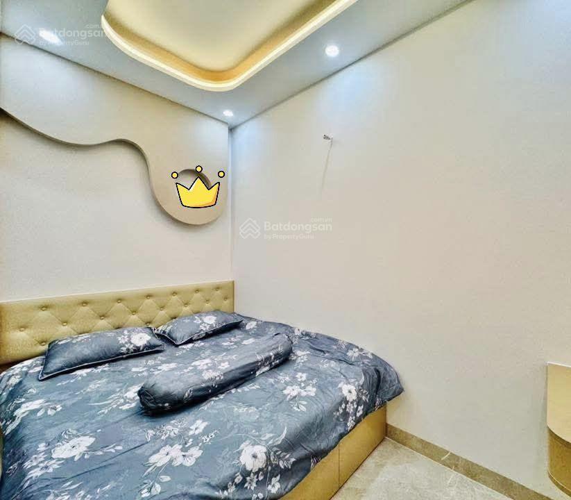 Bán nhà đường 6m nguyễn tất thành  quận 4, giá 3tỷ350/76m2, cho thuê 23tr, gần cầu khánh hội