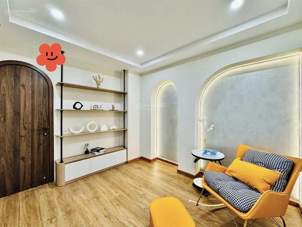 Chính chủ bán nhà đường ngô tất tố  bình thạnh, giá 3tỷ440/76m2, cho thuê 24tr, gần cầu thủ thiêm