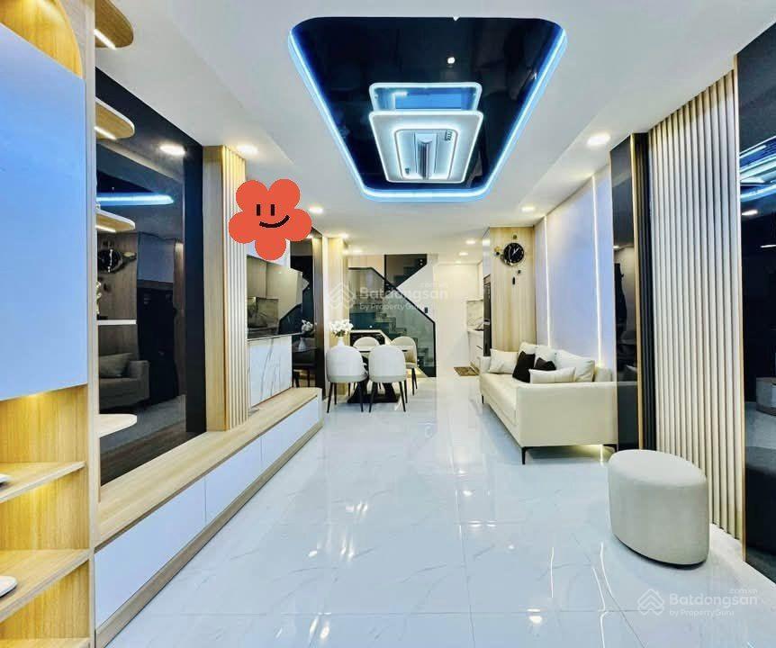 Cô thu bán nhà 8tỷ550/79,5m2, cho thuê 22tr, đường hoàng hoa thám tân bình, gần chợ hoàng hoa thám