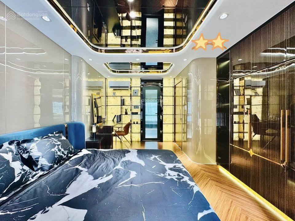 Nhà ngộp đường ôtô nguyễn thông  quận 3, 80,2m2, cho thuê 28tr, gần công trường dân chủ