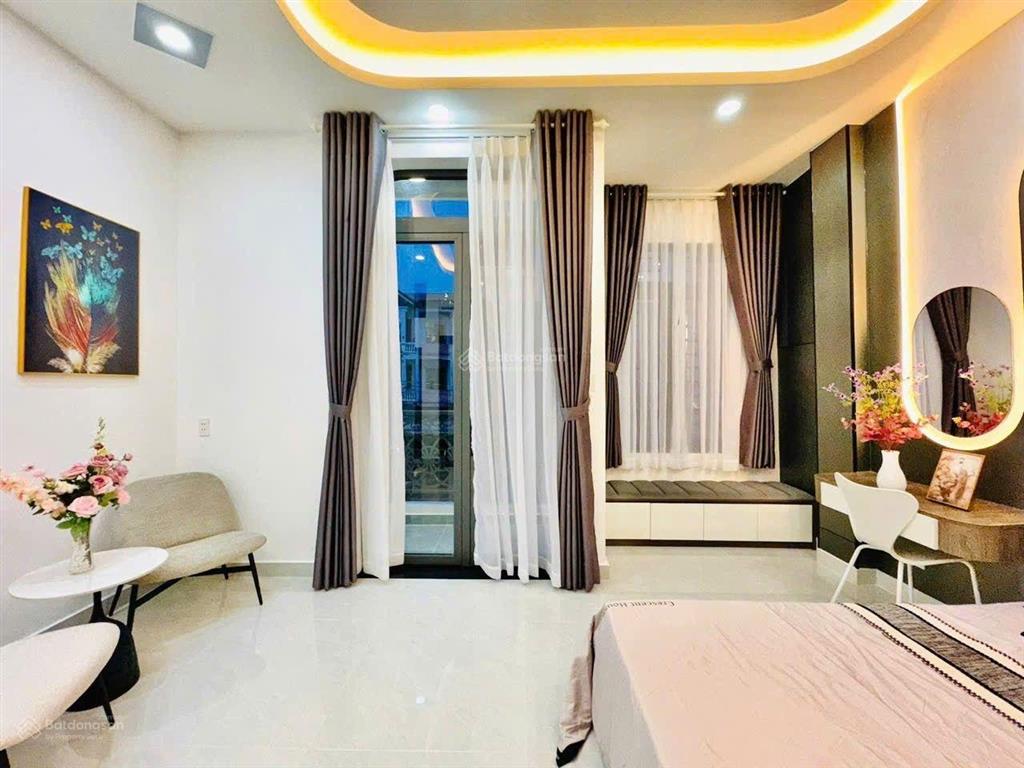 Cô giang bán nhà đang cho thuê 22tr đường oto phó cơ điều  q.11, giá 8tỷ520/76,5m2, gần bv chợ rẫy
