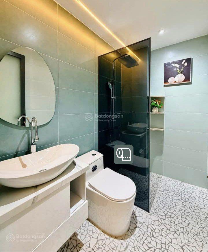 Giá tốt 3tỷ550/82,8m2 sở hữu ngay căn nhà đường nguyễn văn đậu  phú nhuận, cho thuê 22tr
