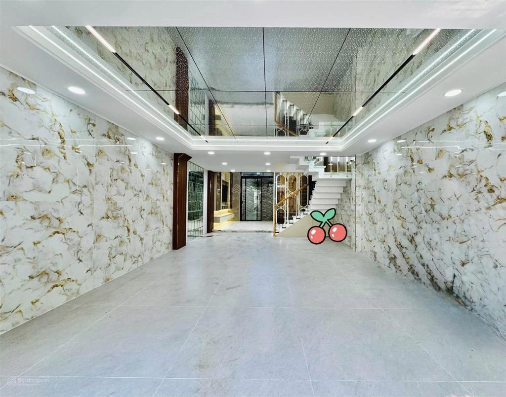Chú ba bán nhà đường 6m hoà hưng  q.10, giá 9tỷ488/86,5m2, cho thuê 24tr, gần công trường dân chủ
