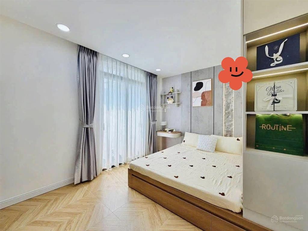 Chú huy bán nhà giá 3tỷ505/69m2, đường nguyễn hữu cảnh  bình thạnh, cho thuê 23tr, gần landmark 81