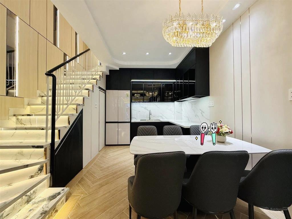 Bán nhà hẻm ô tô vô tới nhà đường số 3  quận 2, giá chỉ 8tỷ460/65m2, cho thuê 22tr, gần chợ đo đạt