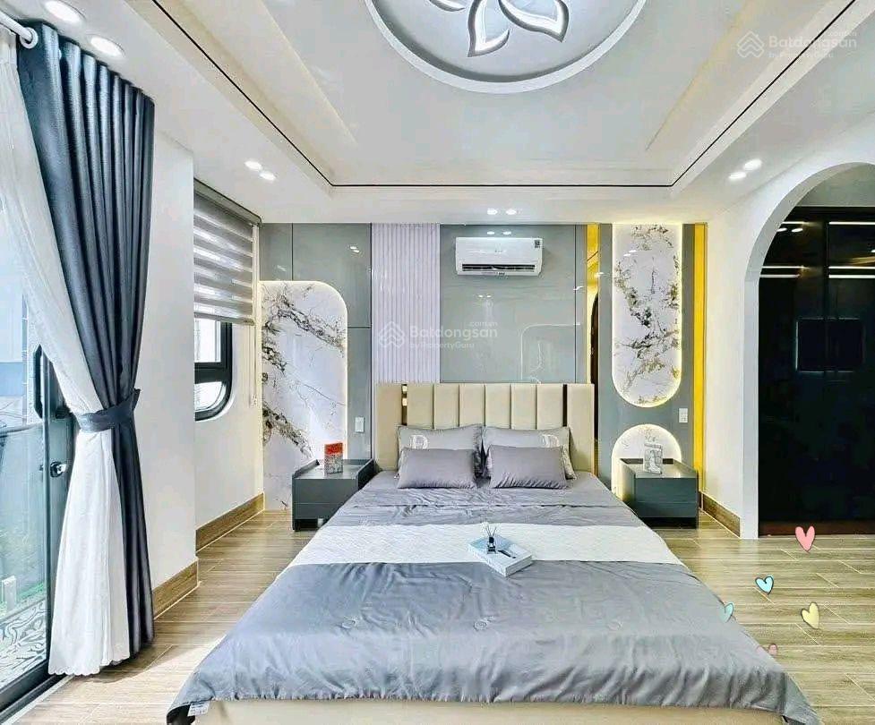 Bán căn nhà đường lý tự trọng  quận 1, 80m2, đang cho thuê 36tr, gần cầu ba son