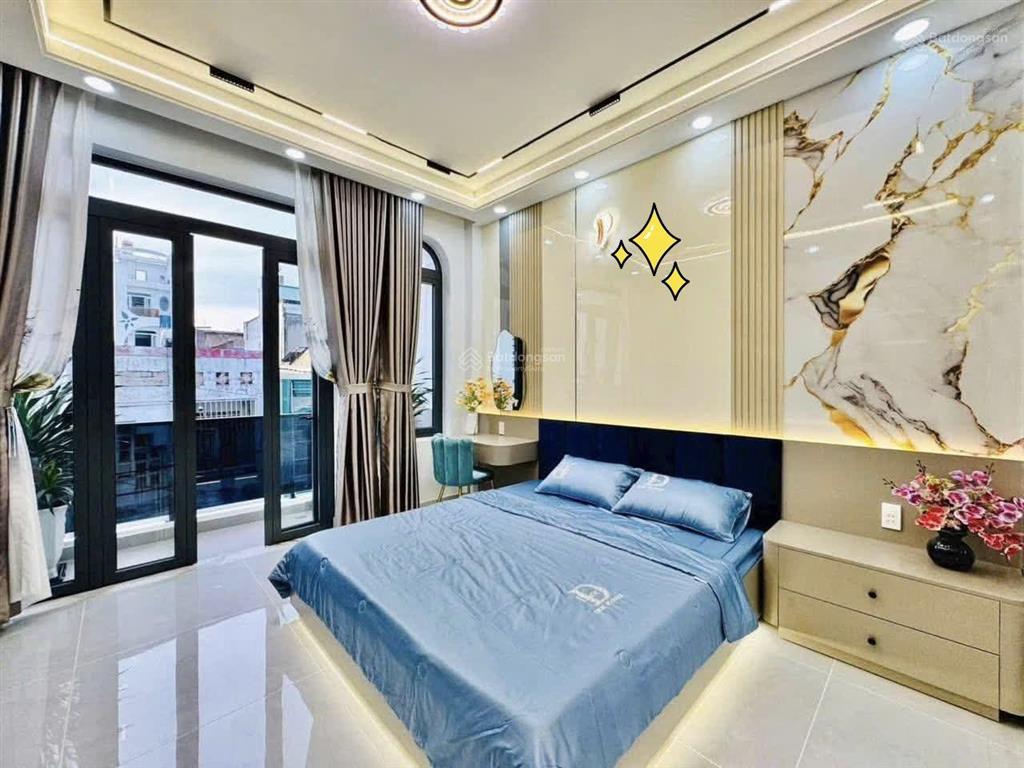 Giảm giá nhà quận 1, giá 9tỷ950/87m2, đ. oto trần nhất duật, cho thuê 32tr, gần trung tâm y tế q.1