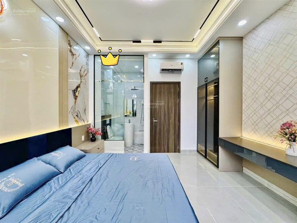 Giảm giá nhà quận 1, giá 9tỷ950/87m2, đ. oto trần nhất duật, cho thuê 32tr, gần trung tâm y tế q.1
