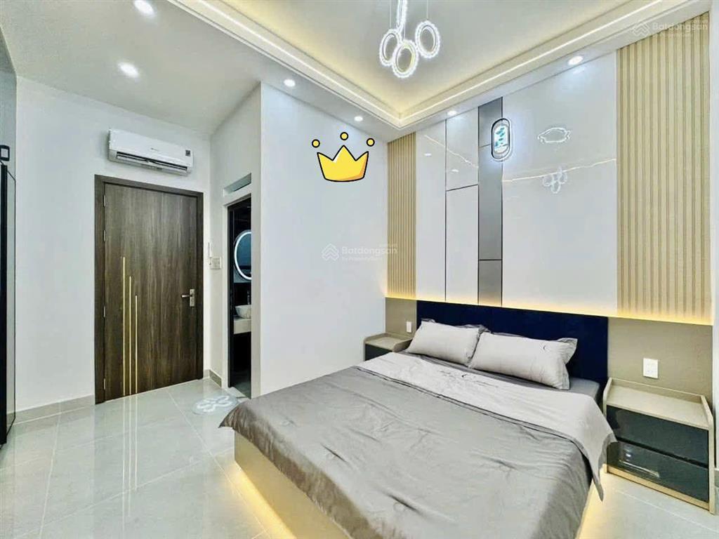 Giảm giá nhà quận 1, giá 9tỷ950/87m2, đ. oto trần nhất duật, cho thuê 32tr, gần trung tâm y tế q.1
