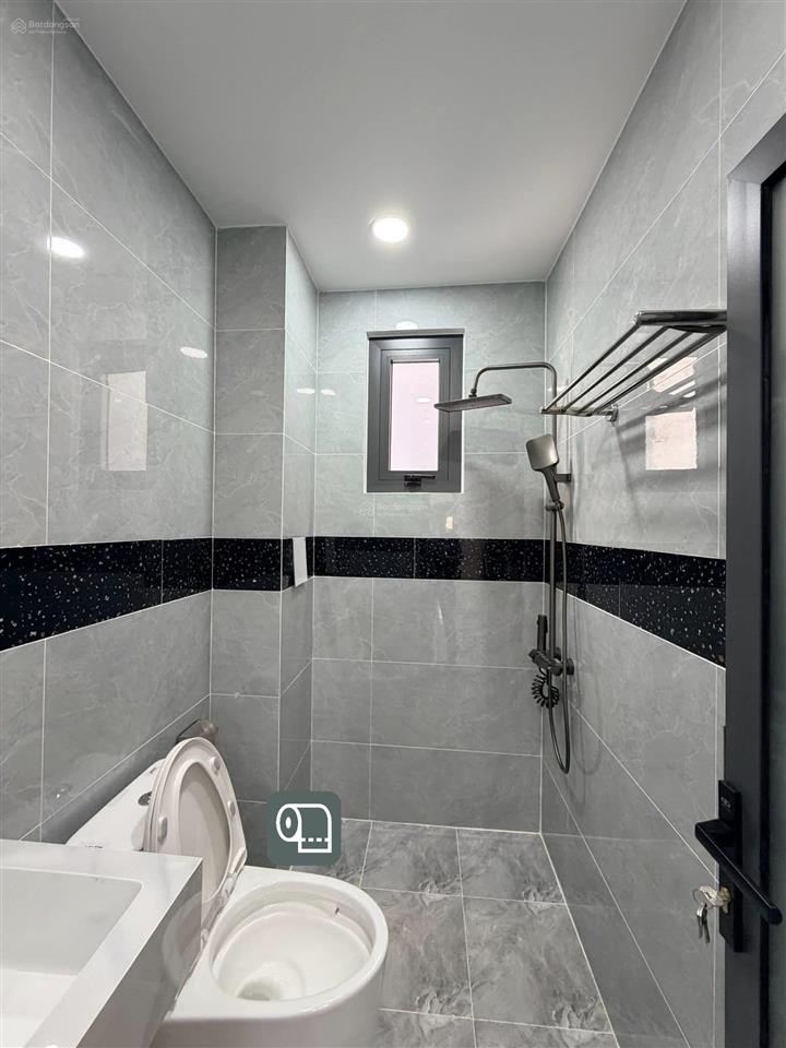 Giảm giá nhà quận 10, giá 3tỷ460/70m2, đường oto cao thắng, cho thuê 23tr, gần vincom plaza 3/2